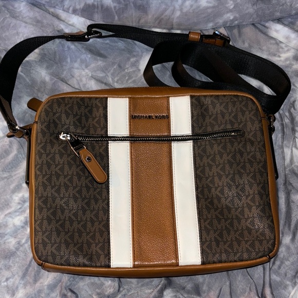 Michael Kors Brown and White Men's Bag - Picture 1 of 4